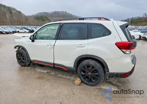 2021 Subaru Forester Sport z USA, uszkodzony, nr VIN JF2SKARCXMH563586